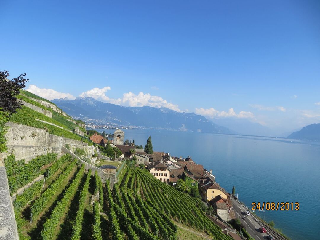 Swiss Alps mountain landscape - Extended European travel guide for maximizing your 90 days in Schengen Area